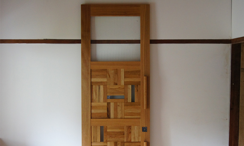 ウォルナットの建具